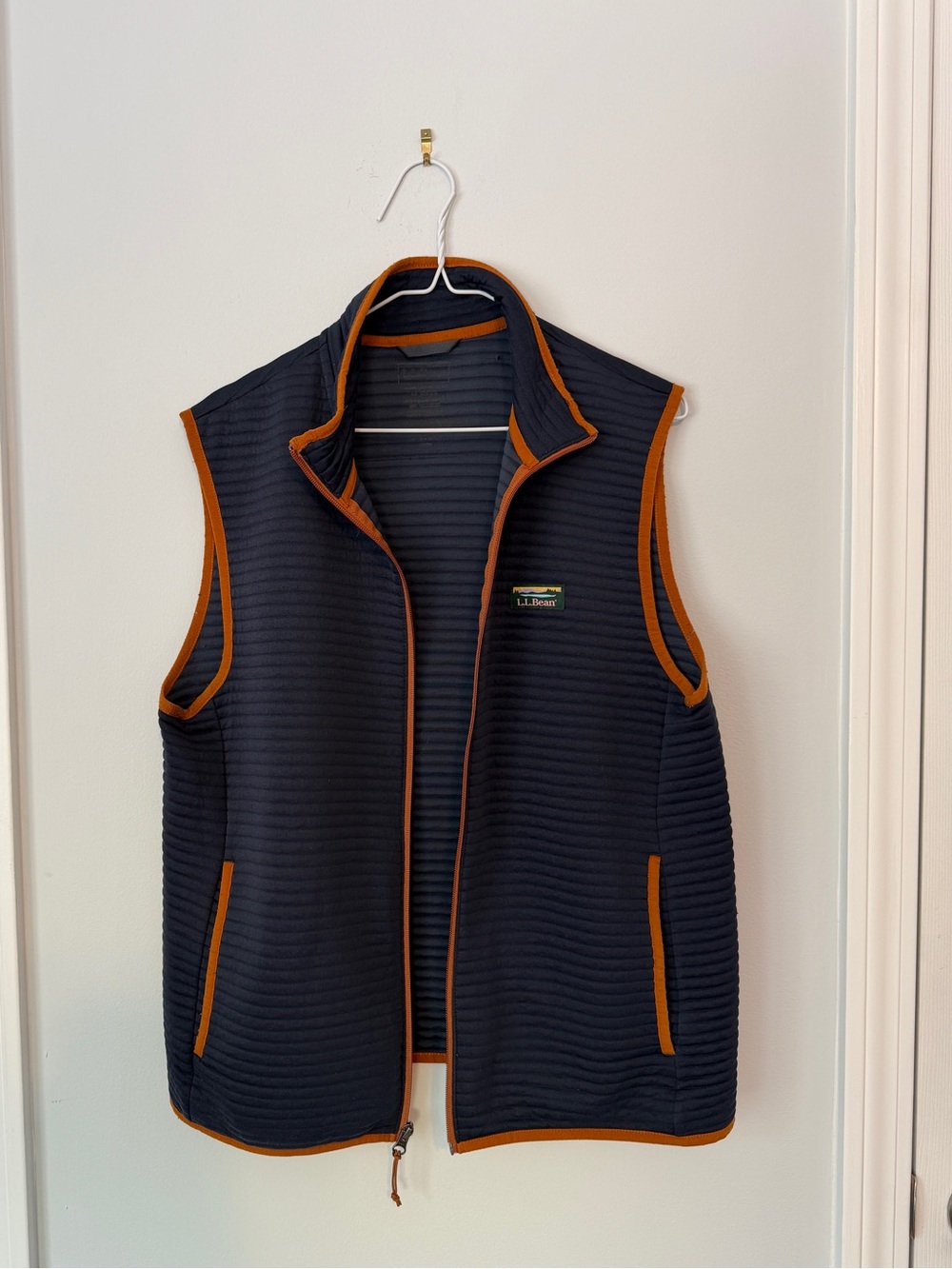 Men’s L.L. Bean Airlight Vest Size Medium
